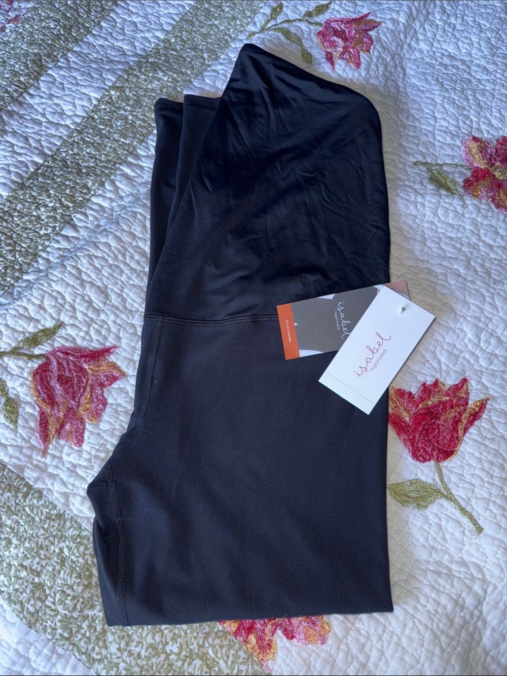 NWT Isabel Maternity Black Active Leggings